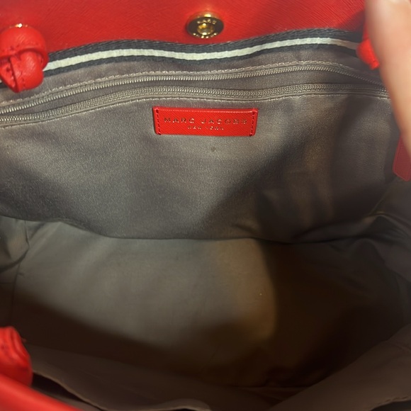 The Marc Jacobs East/West leather tote - Picture 2 of 8